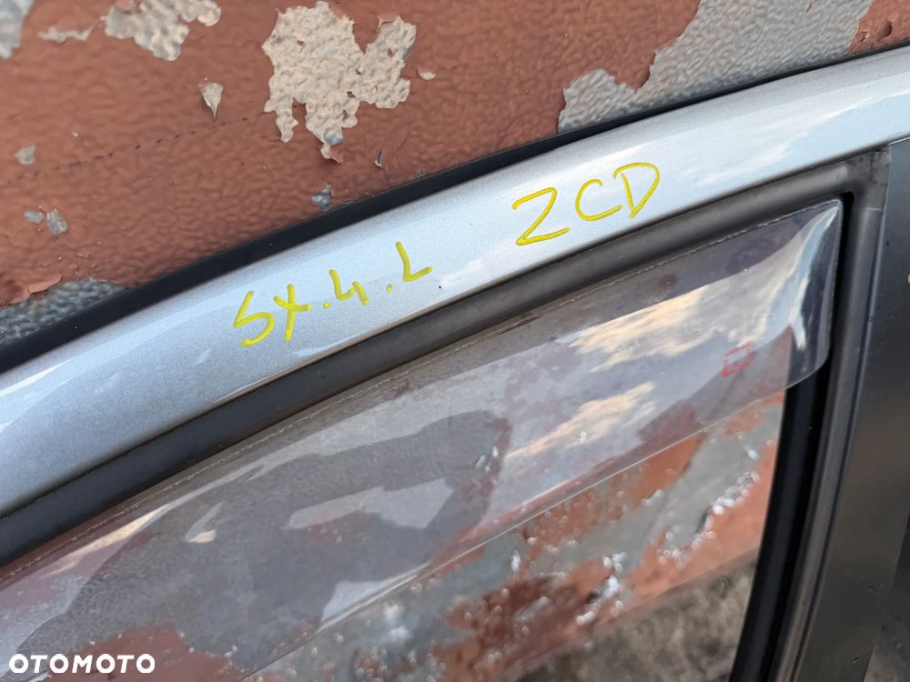 Drzwi przednie lewe Suzuki SX4 2006-13r lak. ZCD - 4
