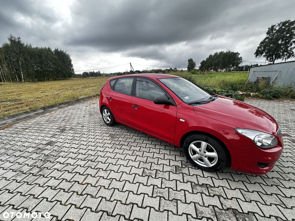 Hyundai i30 1.4 Base - 4