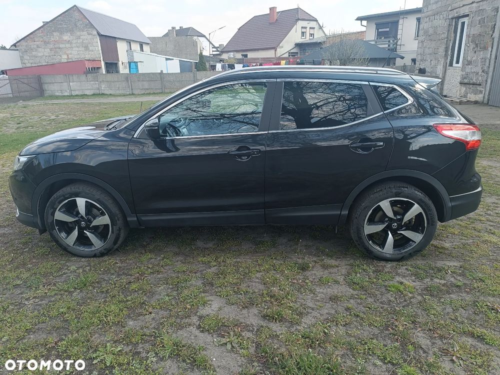 Nissan Qashqai 1.6 DCi Xtronic TEKNA - 7