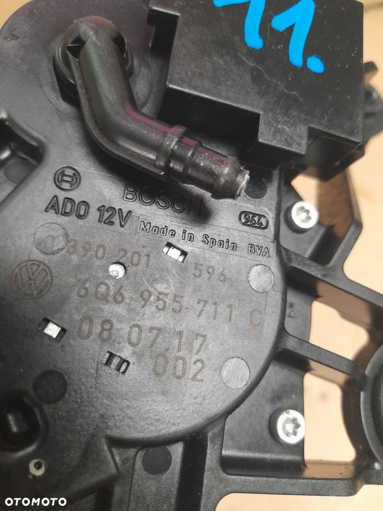 SILNICZEK WYCIERACZKI TYŁ VW POLO IV 6Q6955711C 0390201596 - 2