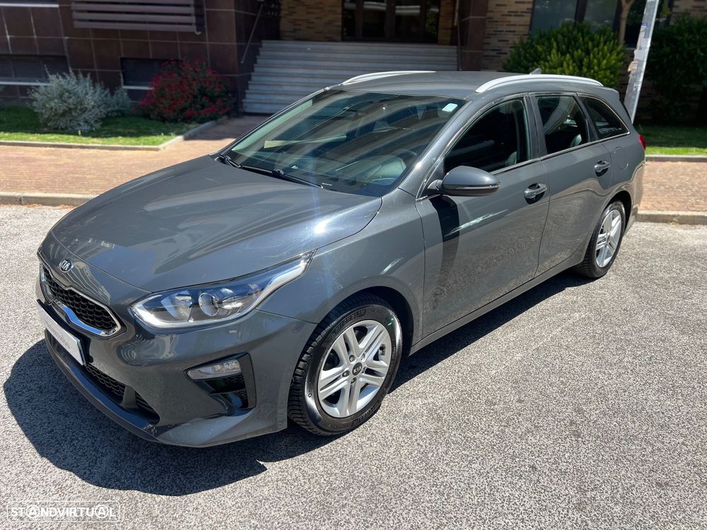 Kia Ceed SW 1.6 CRDi Drive+SRF 7DCT - 2