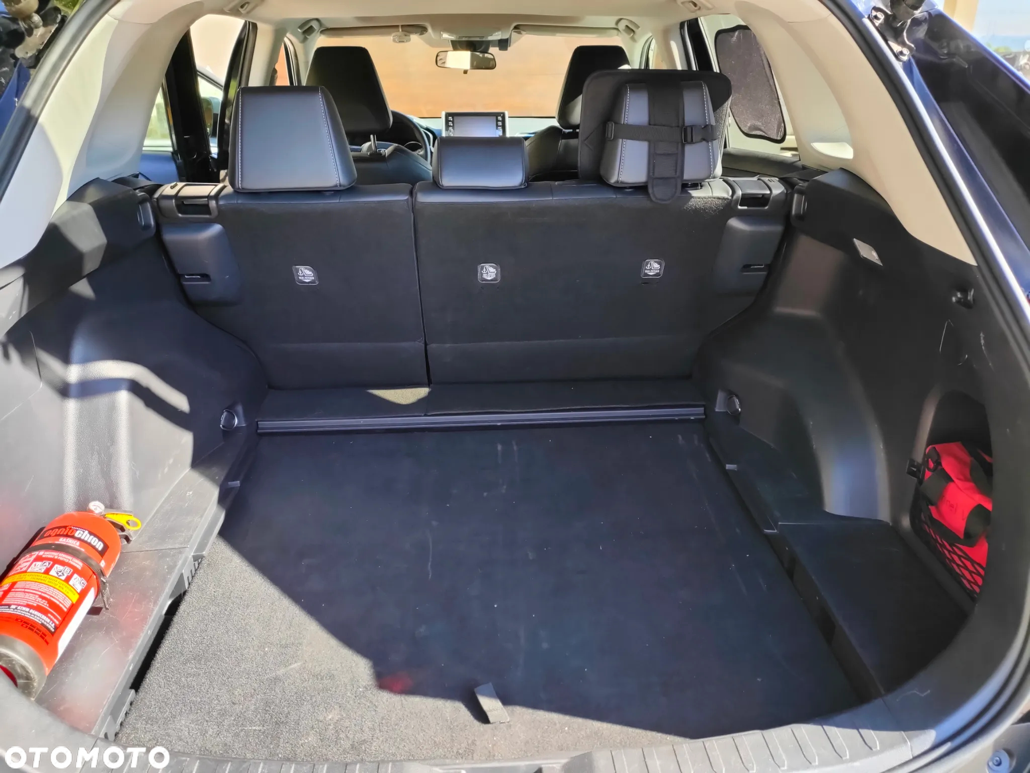 Toyota RAV4 - 4