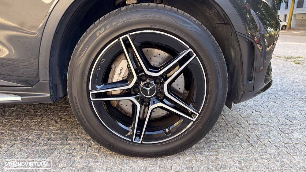 Mercedes-Benz GLC 300 de 4Matic 9G-TRONIC AMG Line - 17