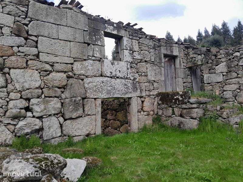 Quinta de 3 hectares em localização espectacular - Grande imagem: 2/8