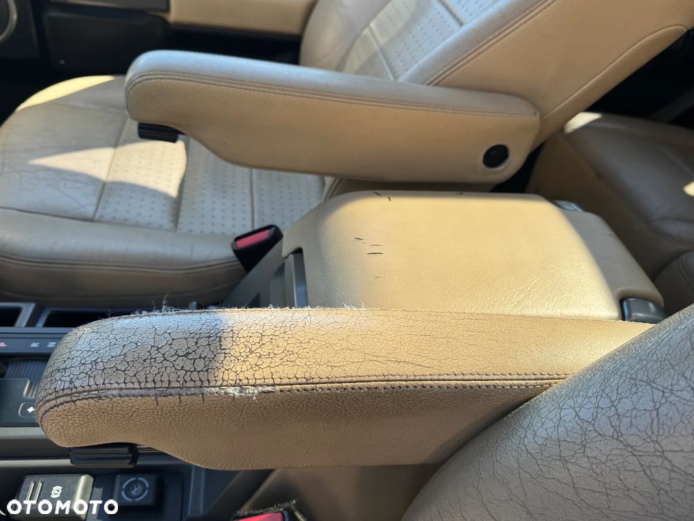 Land Rover Discovery 4.4 V8 SE - 21