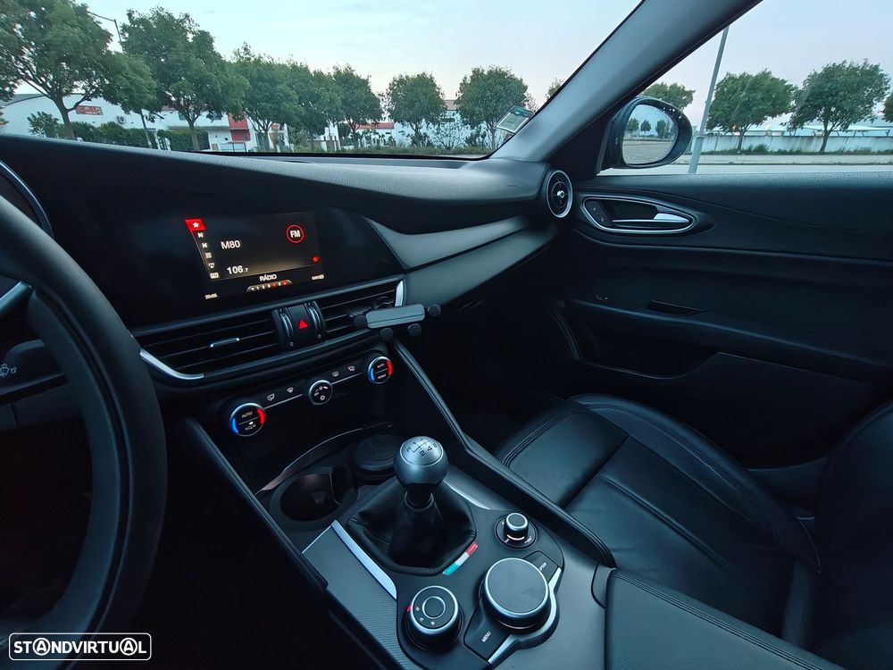 Alfa Romeo Giulia 2.2 D Super - 7