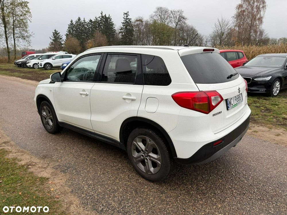 Suzuki Vitara - 3