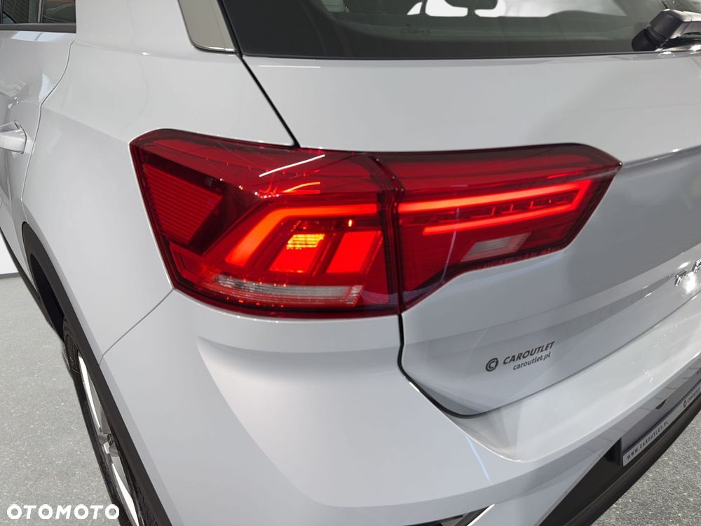 Volkswagen T-Roc - 12