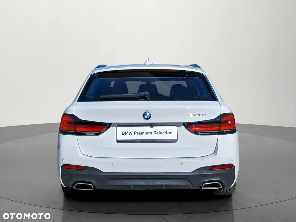 BMW Seria 5 - 10