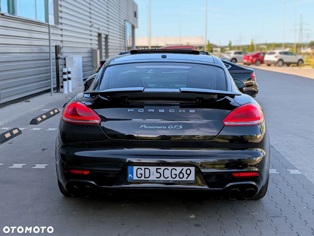 Porsche Panamera GTS - 14