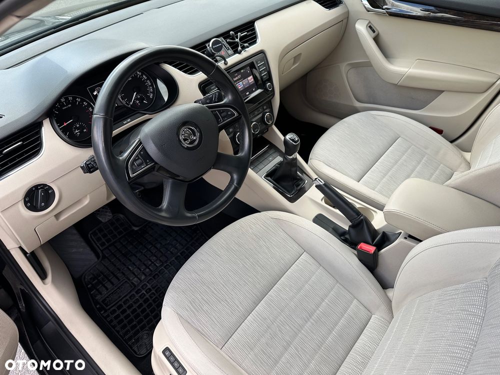 Skoda Octavia 2.0 TDI Elegance - 28