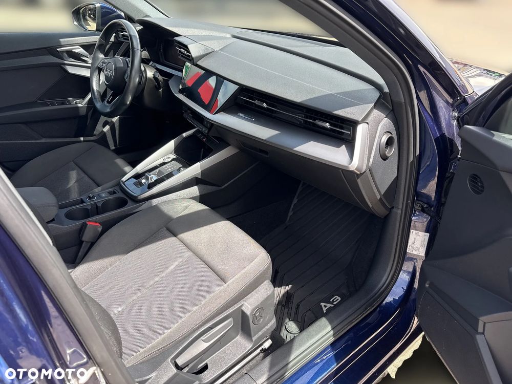 Audi A3 Sportback 30 TDI S tronic - 16