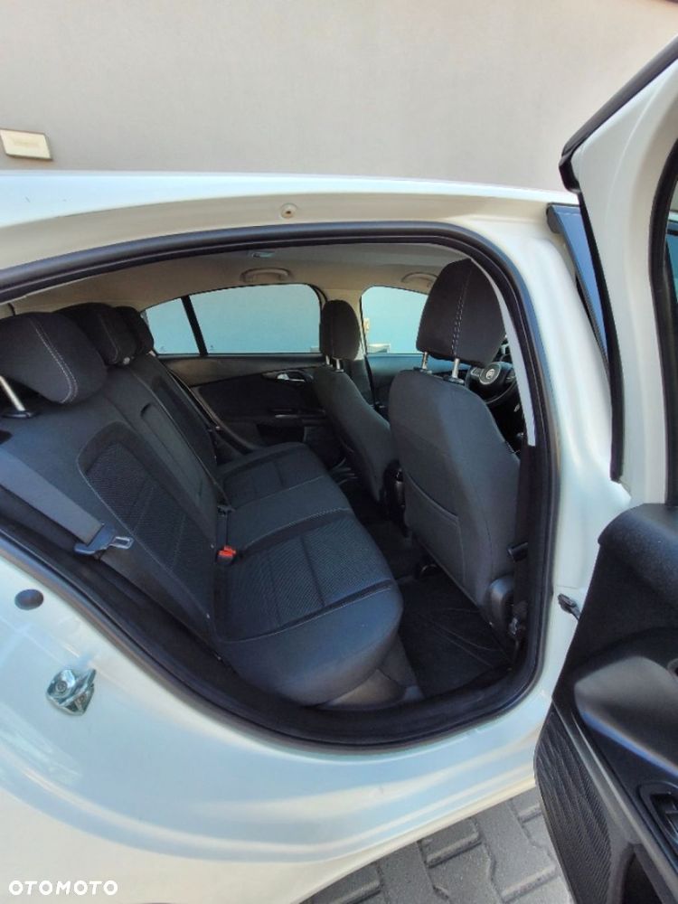 Fiat Tipo 1.4 T-Jet Lounge - 16