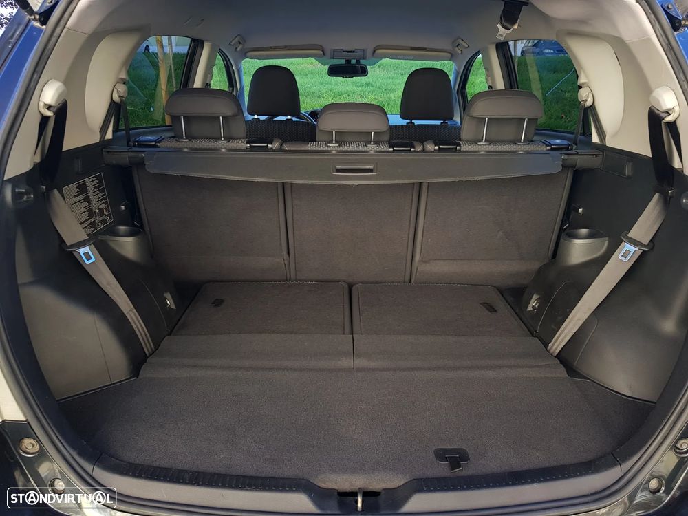 Toyota Verso 2.0 D-4D Exclusive+NAVI - 56