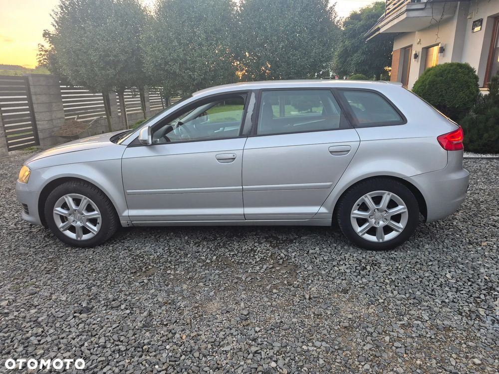 Audi A3 Sportback - 7