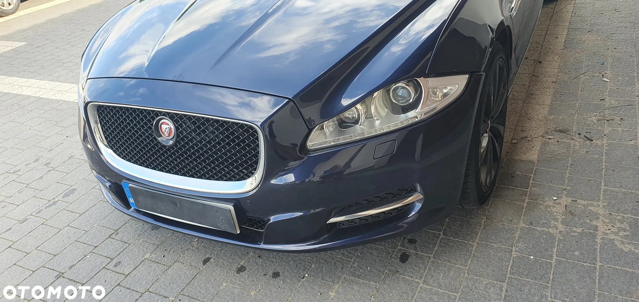 Jaguar XJ 3.0 D V6 Premium Luxury - 6
