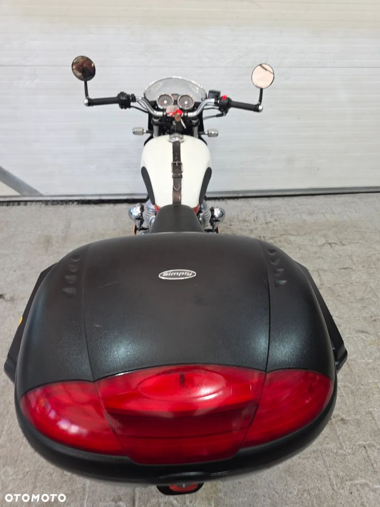 Royal Enfield Continental - 24