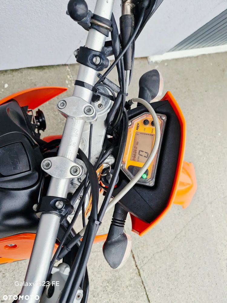 KTM LC - 33