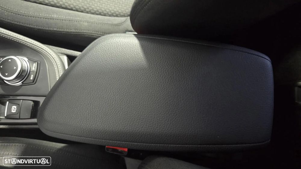 BMW X2 18 d sDrive Advantage - 37