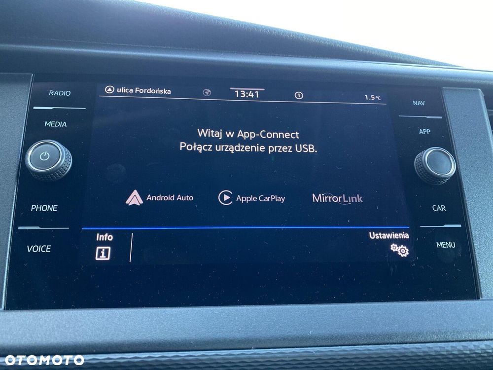 Volkswagen Transporter - 18