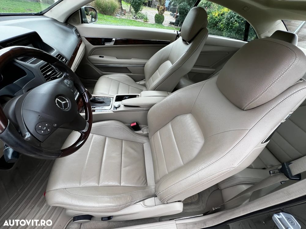 Mercedes-Benz E - 25