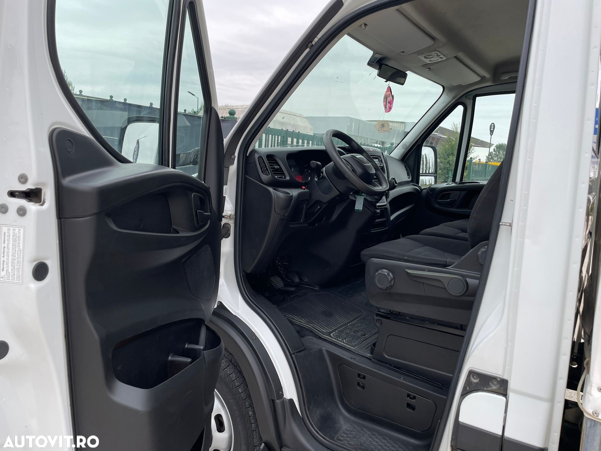 Iveco Daily 10 EUROPALETI LIFT AXA DUBLA SPATE - 7