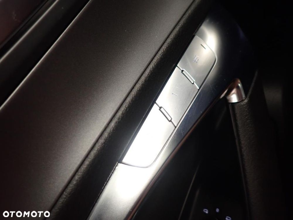 Audi A6 Limousine 40 TDI mHEV Quattro Advanced S tronic - 16