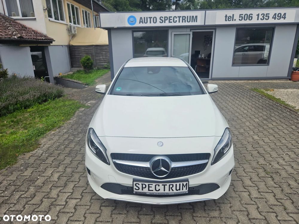 Mercedes-Benz Klasa A 160 7G-DCT Urban - 2
