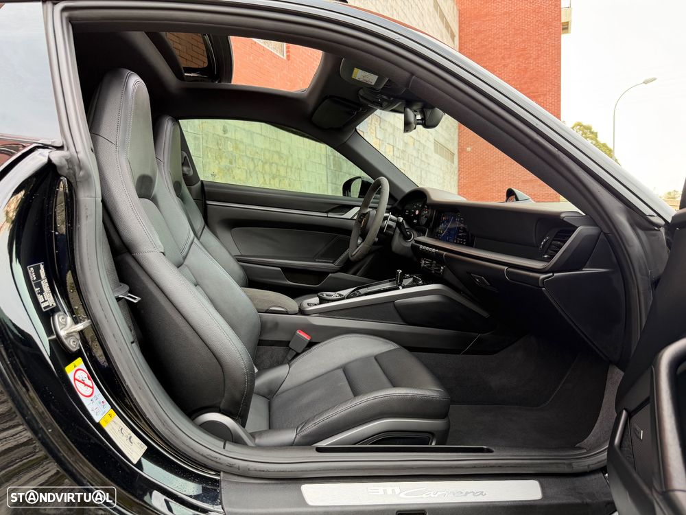 Porsche 911 (992) Carrera PDK - 10