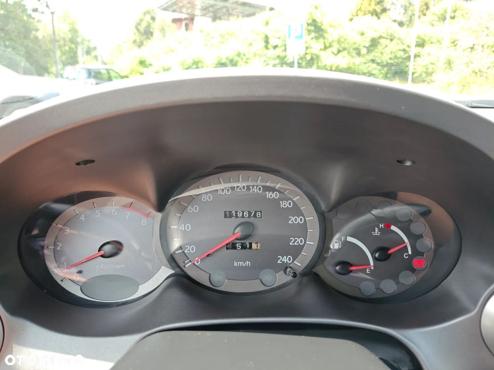 Hyundai Coupe - 22