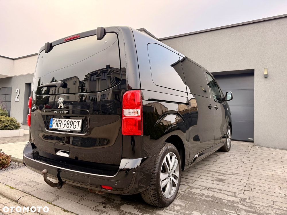 Peugeot Traveller - 14