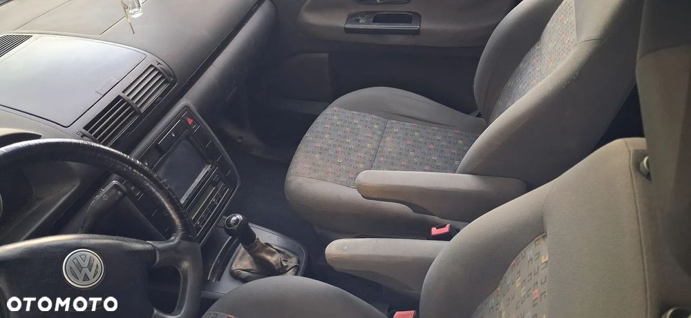 Volkswagen Sharan 1.9 TDI Trendline - 2