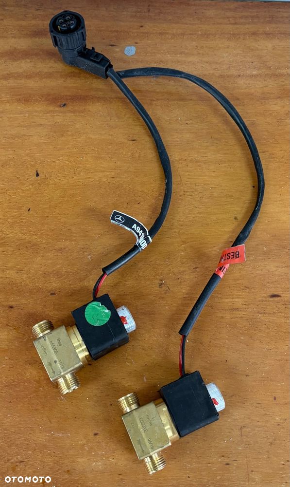 Cewka zawór klimatyzacji postojowej Mercedes Actros 9418300784 - 1