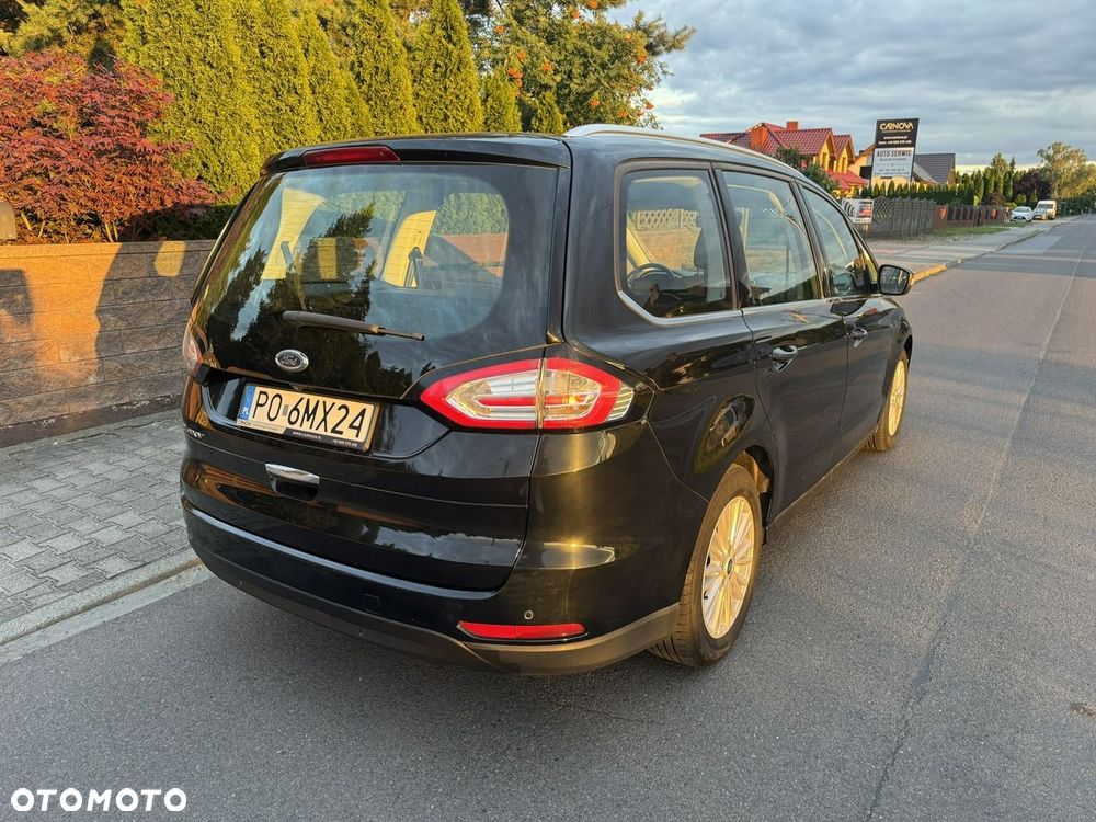 Ford Galaxy - 8
