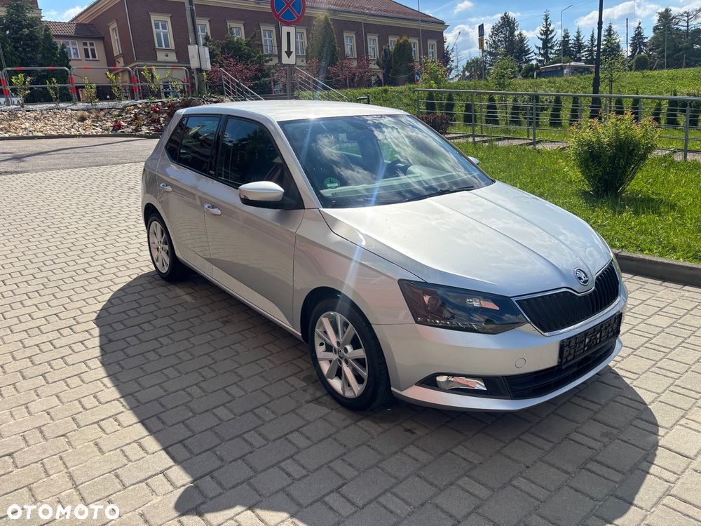 Skoda Fabia 1.0 MPI Joy - 2