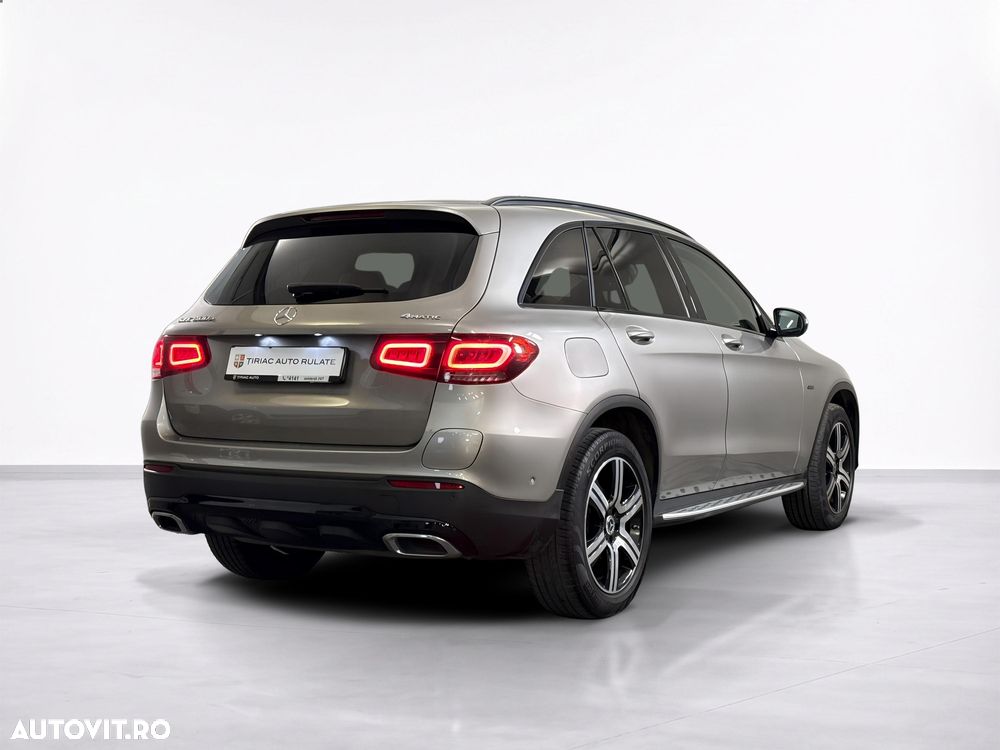 Mercedes-Benz GLC - 6