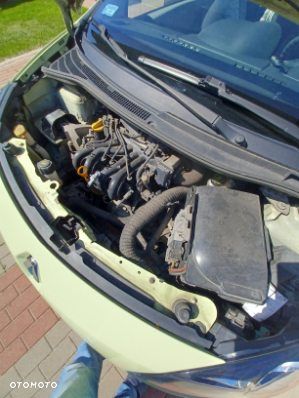 Renault Twingo 1.2 Authentique - 12