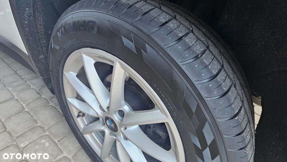 BMW X1 sDrive18i - 12