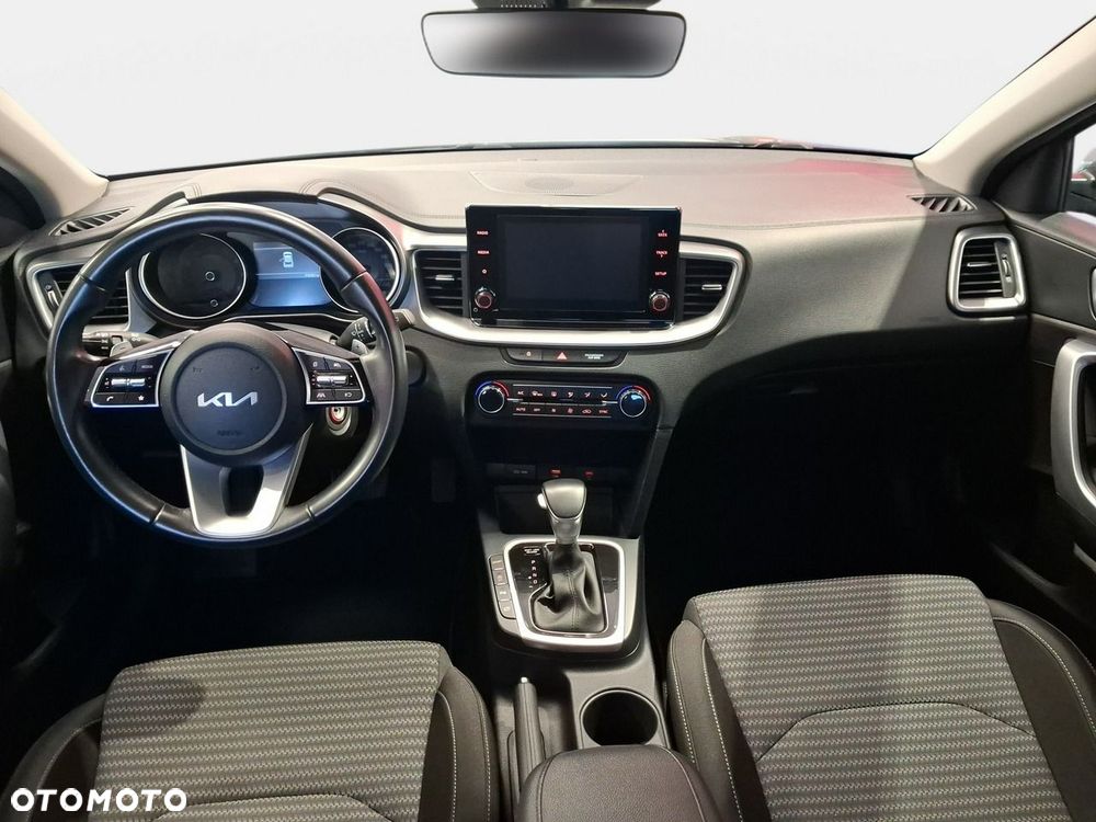 Kia XCeed - 17