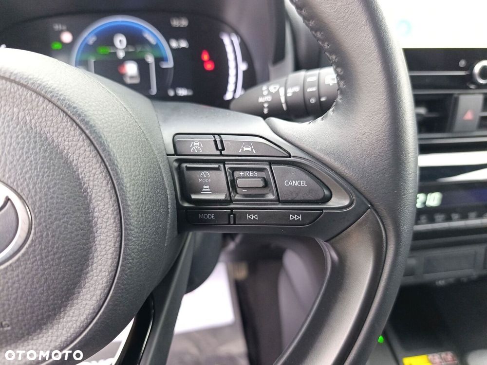 Toyota Yaris Cross Hybrid 1.5 Style - 29