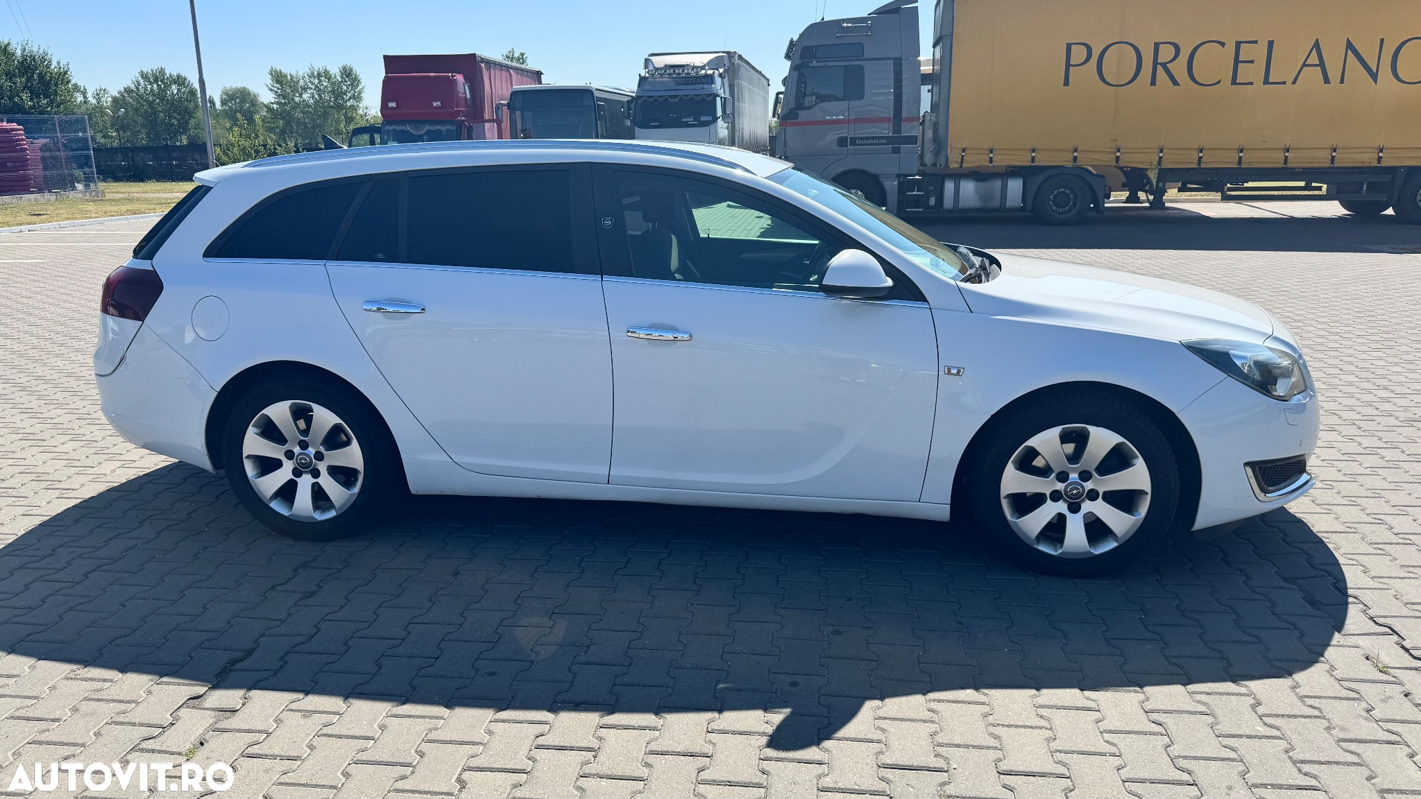 Opel Insignia 2.0 CDTI ecoFLEX Start/Stop Business Edition - 4