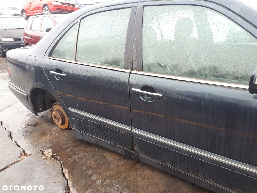 MERCEDES E KLASA W210 LIFT 2.7 CDI RADIO NAWIGACJA ORYGINALNE - 10