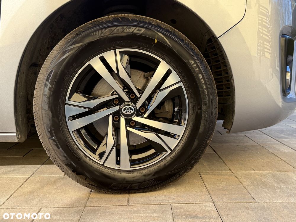 Toyota Proace Verso - 20