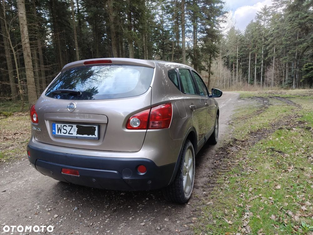 Nissan Qashqai 2.0 Visia - 4