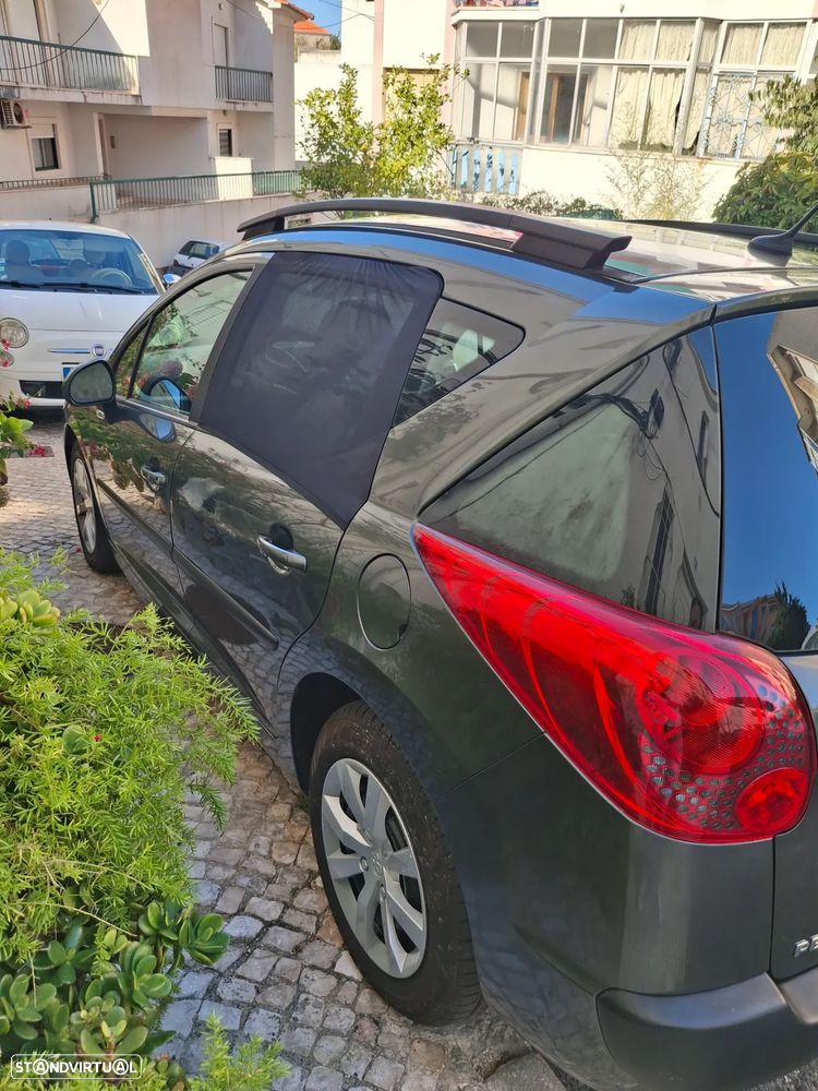 Peugeot 207 SW - 21