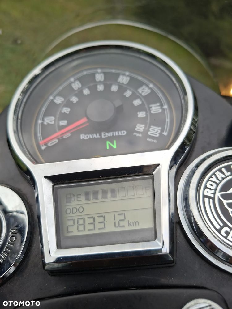 Royal Enfield Classic - 16