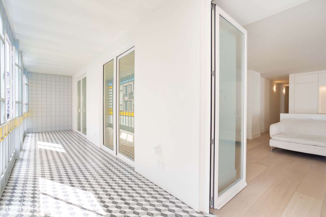 Apartamento com 2 Suites e garagem, Glamour junto da Avenida da Liberd - Grande imagem: 4/37