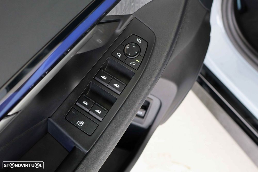 BMW i5 eDrive40 Pack Desportivo M - 19