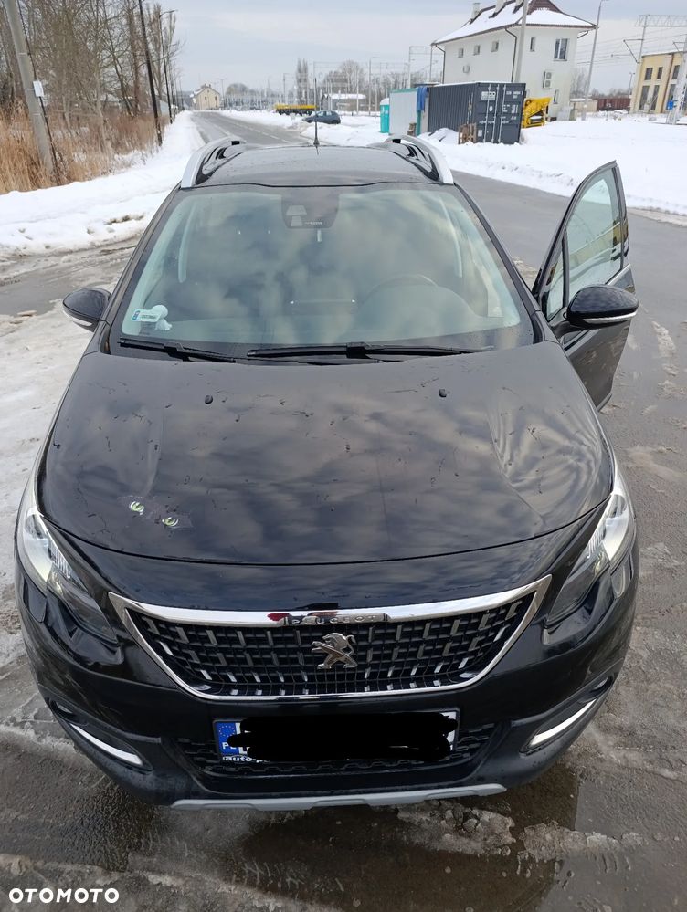 Peugeot 2008 1.2 Pure Tech Allure S&S - 8