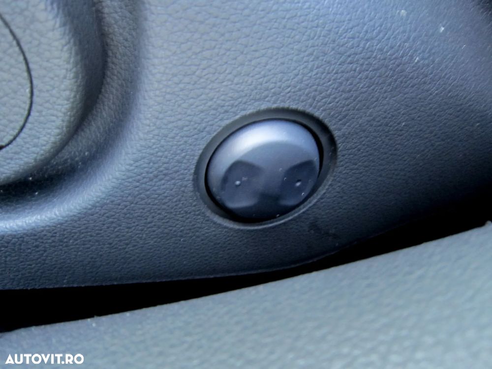 Hyundai i30 1.6 CRDI DCT Select - 28